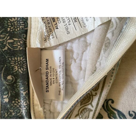 Soft Surroundings Blue White paisley pillow shams set zip close cotton linen - Picture 8 of 10